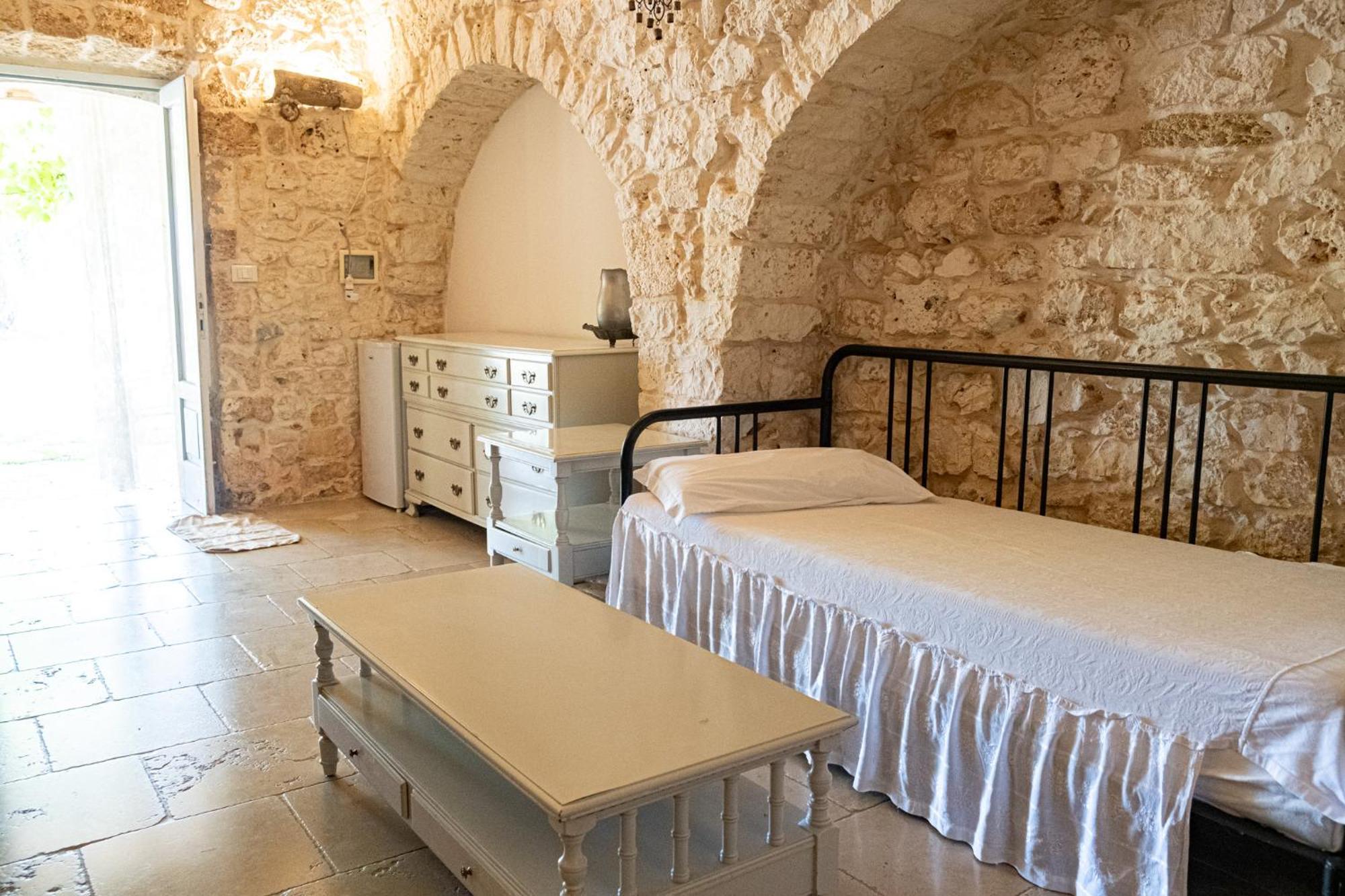 Agriturismo Masseria Carrone Carovigno Dış mekan fotoğraf